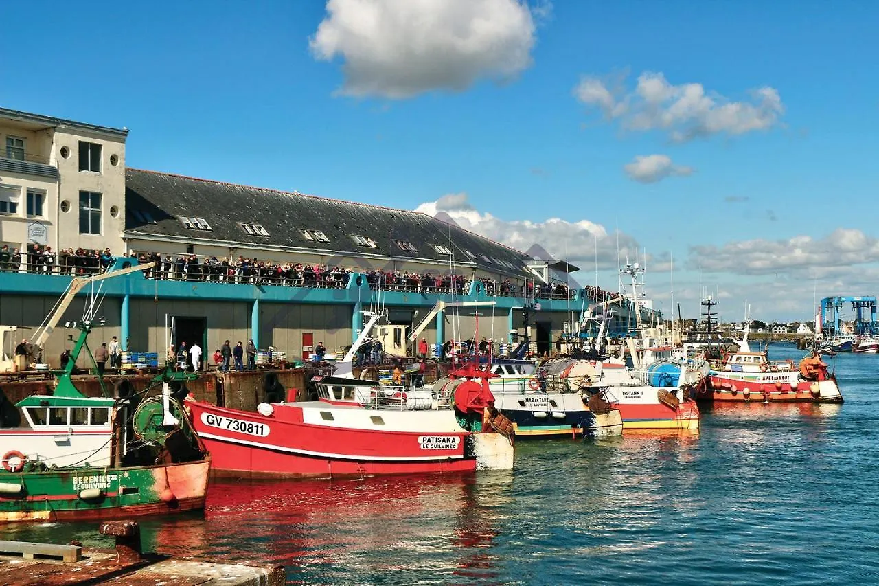 Vakantiehuis Localise - M7 - La Grande Ty Awenig Au Guilvinec - A Quelques Pas Des Plages, Du Marche, Du Centre Et Du Port Du Guilvinec - Wifi Inclus - Draps Inclus Frankrijk